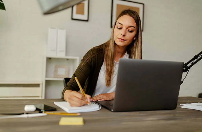 Explanation Of Business Intelligence Tools According To Experts